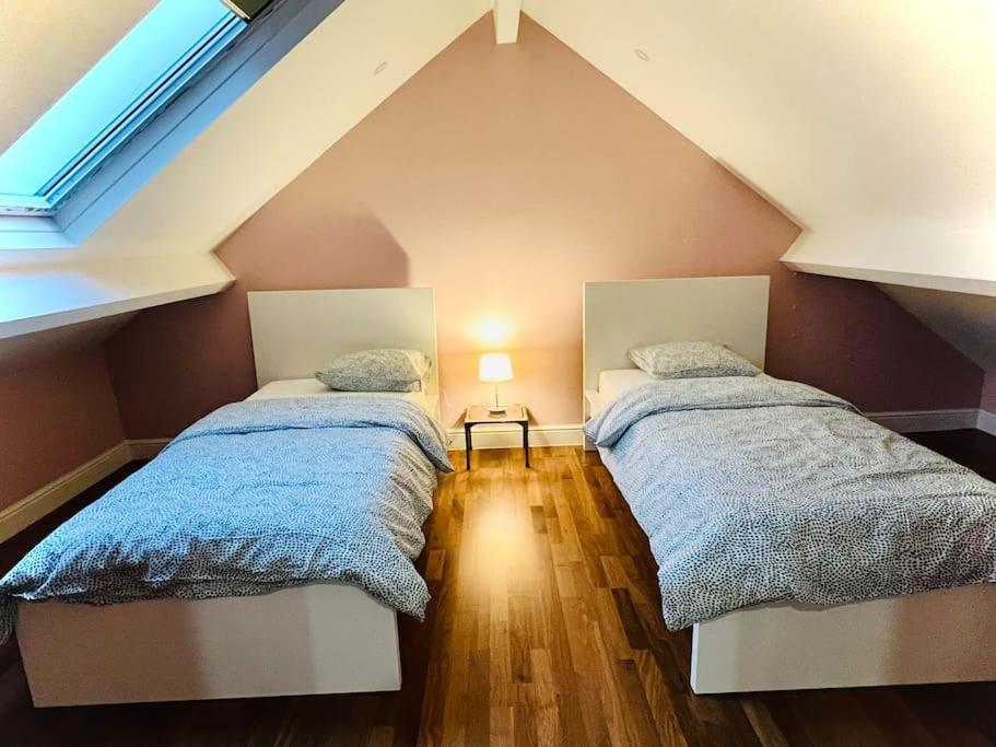 Peaceful Home Close To Airport With Parking Стеноккерзел Экстерьер фото