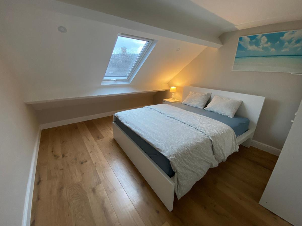 Peaceful Home Close To Airport With Parking Стеноккерзел Экстерьер фото